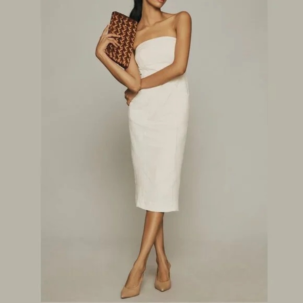 Elegant Cream Strapless Dress